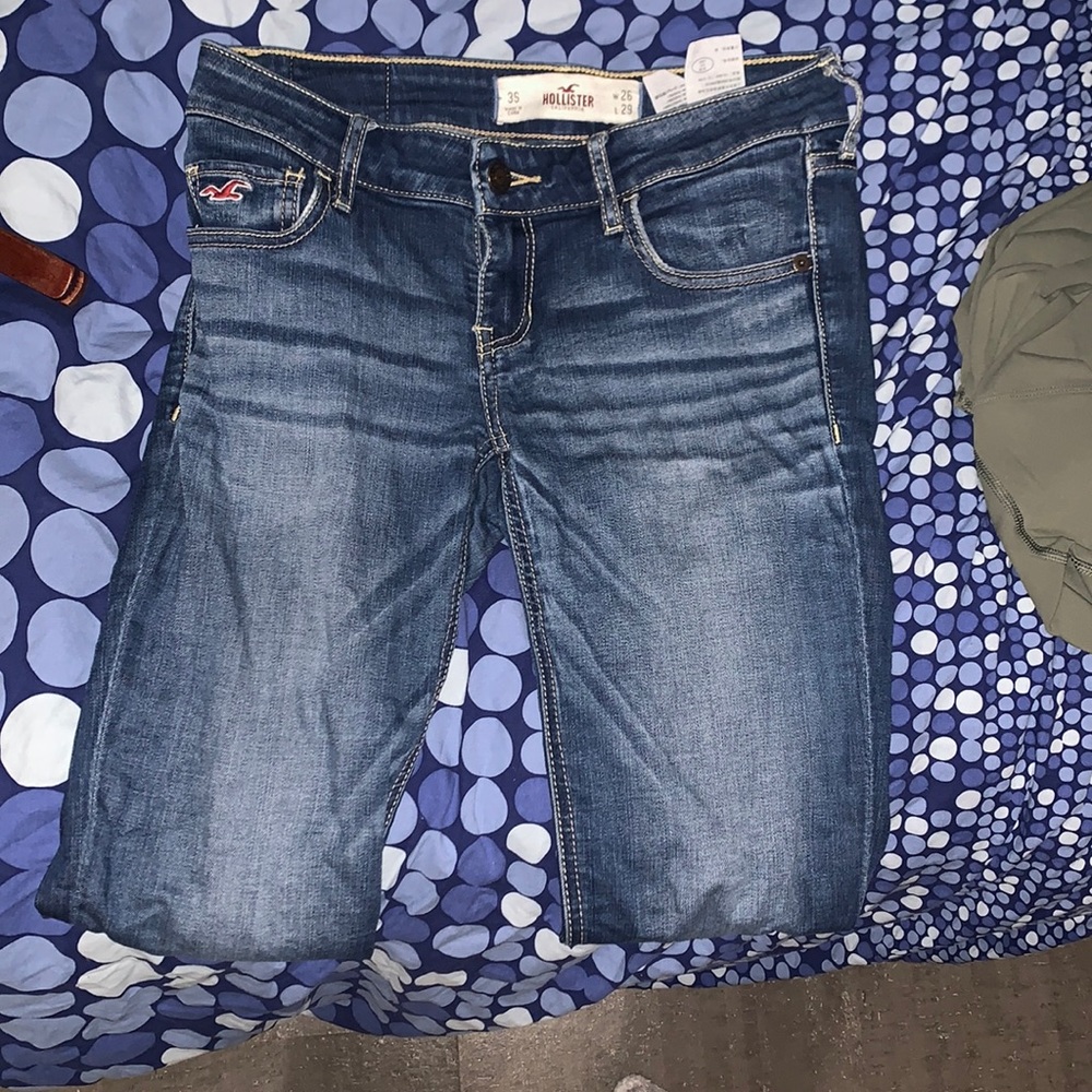 Hollister skinny jeans